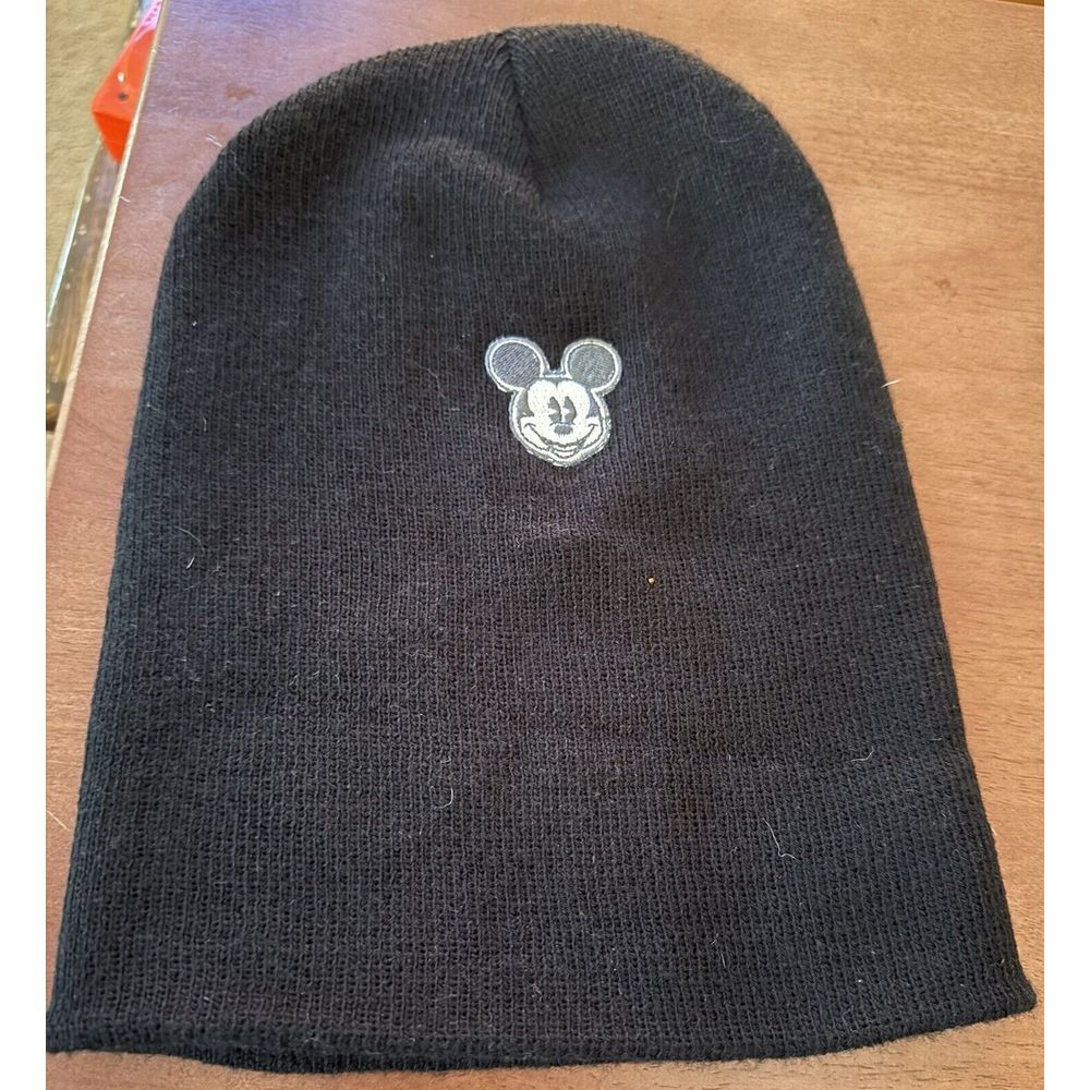 Disney Mickey Mouse Beanie‎ Black. One Size Fits All